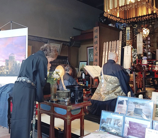 ���͕��a�Ɏ^���ł�